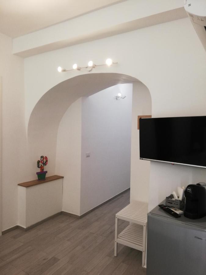 Dg Sicily Hotel CTA Room photo
